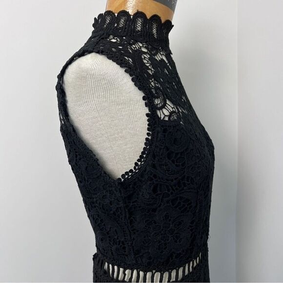MAINSTRIP NWT Black Midi Cap Sleeves Lace Dress size Medium - Picture 7 of 10
